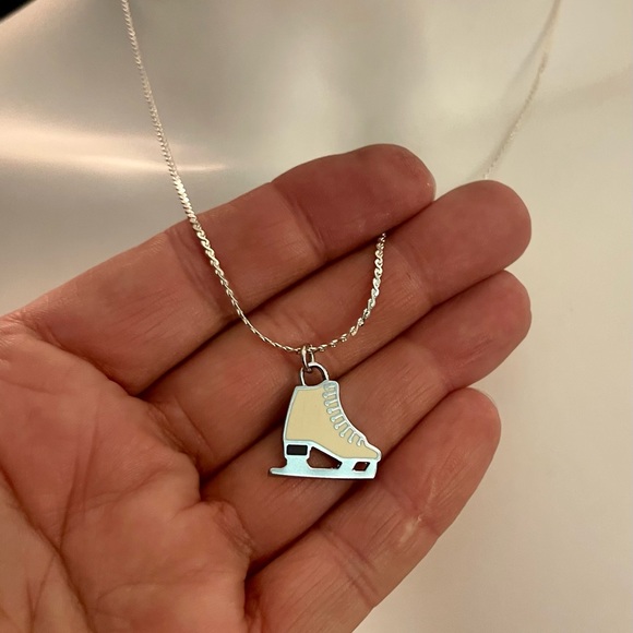 Coach White Enameled Ice Skate Pendant .925 Sterling Silver Necklace - Picture 3 of 6
